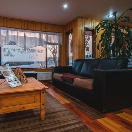 Hotel Hallef Puerto Natales Bagian luar foto