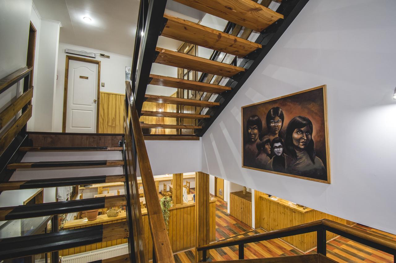 Hotel Hallef Puerto Natales Bagian luar foto