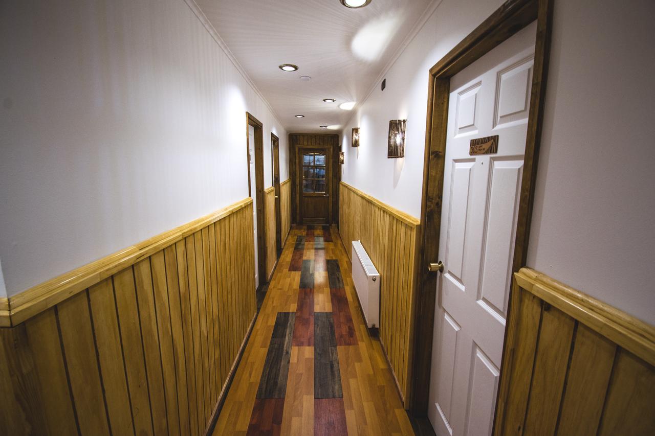 Hotel Hallef Puerto Natales Bagian luar foto